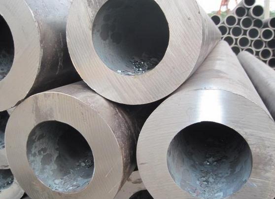 聊城厚壁無(wú)縫鋼管廠